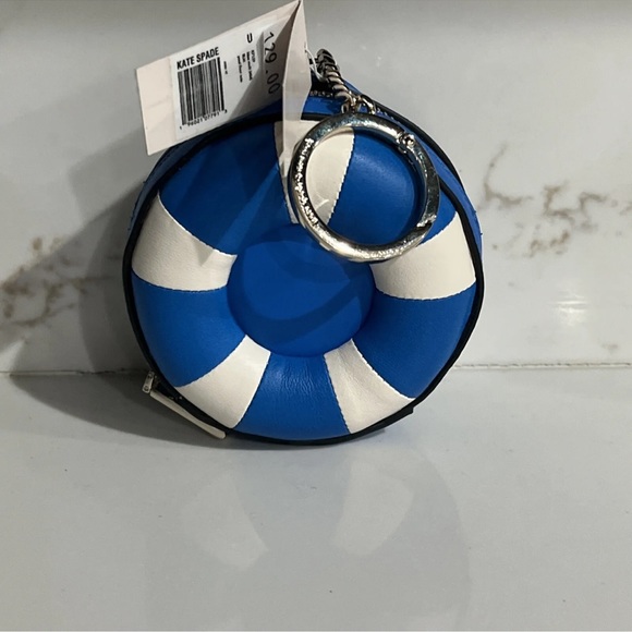 Kate Spade Splash Pool Float Keychain - Picture 3 of 5